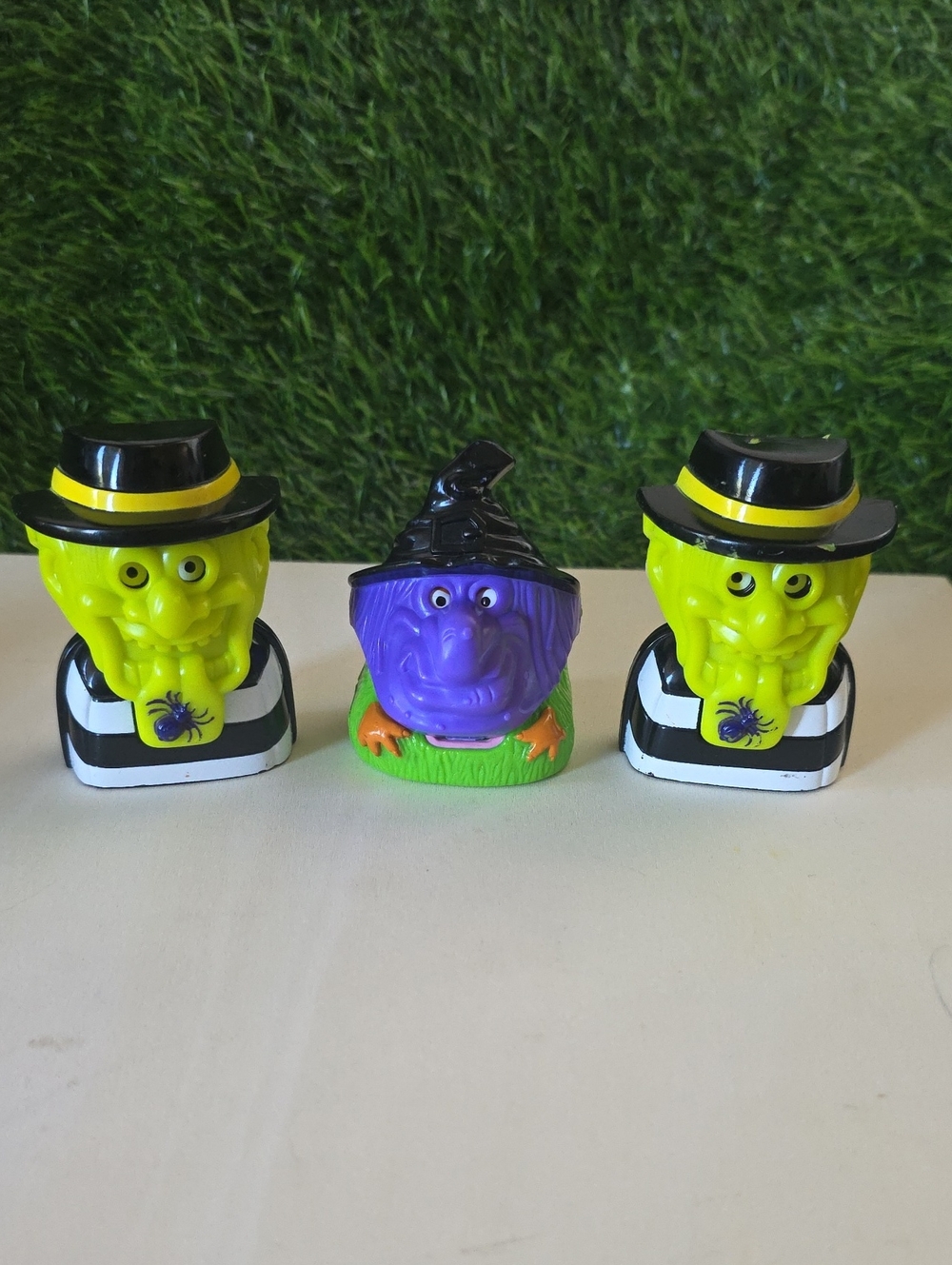 1998 Mcdonalds Halloween Candy Dispenser Toys Collectable